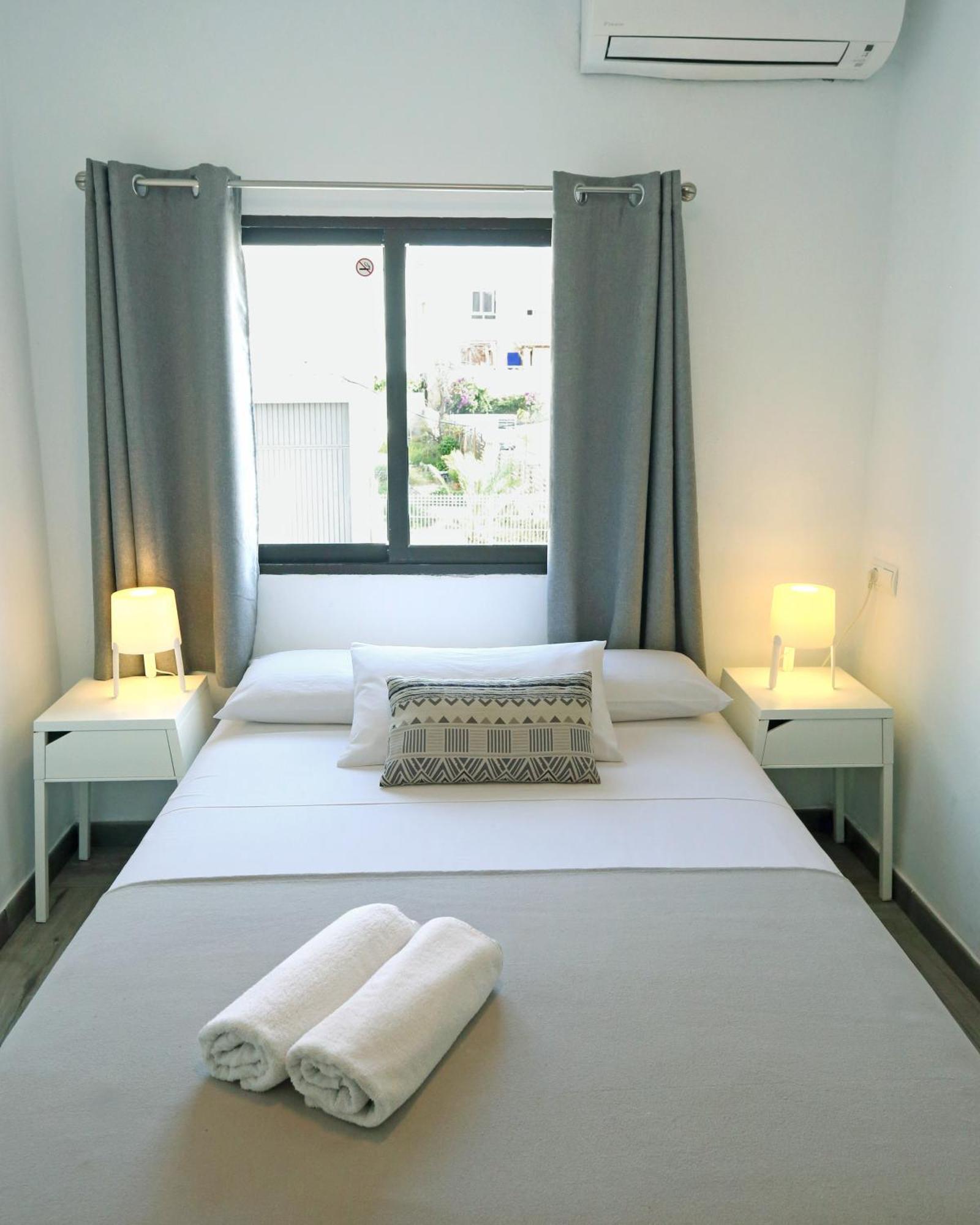 Hostal Costa Ибица Экстерьер фото
